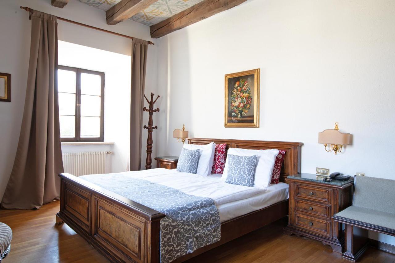 Hotel Castel Rundegg (Adults Only) Merano Exterior photo